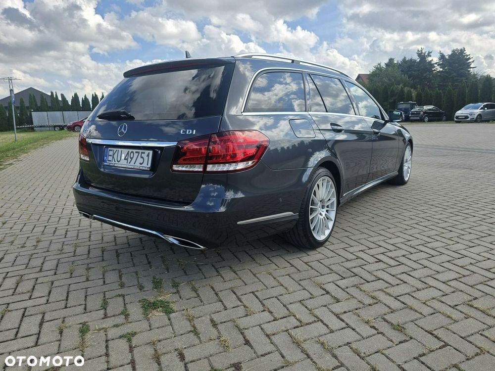 Mercedes-Benz Klasa E - 24