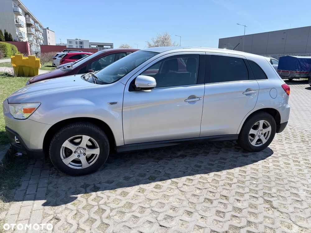 Mitsubishi ASX 1.6 Inform - 1