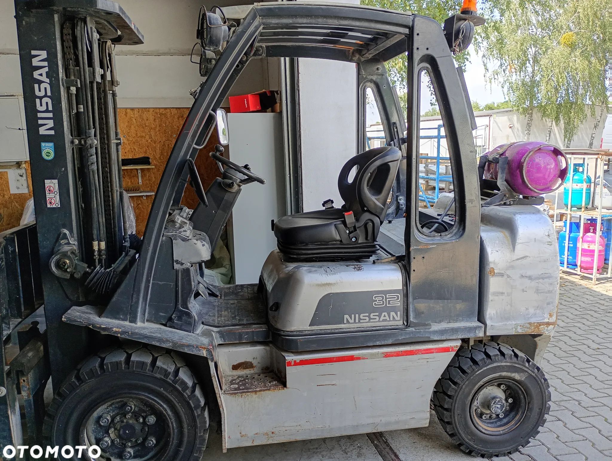 Nissan UG1D2A32LQ - 1