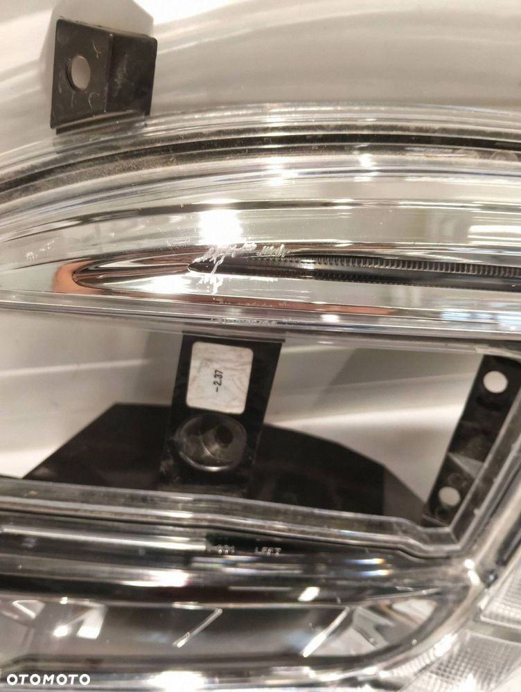 renault captur i drl led przód strona lewa 266050994r - 2