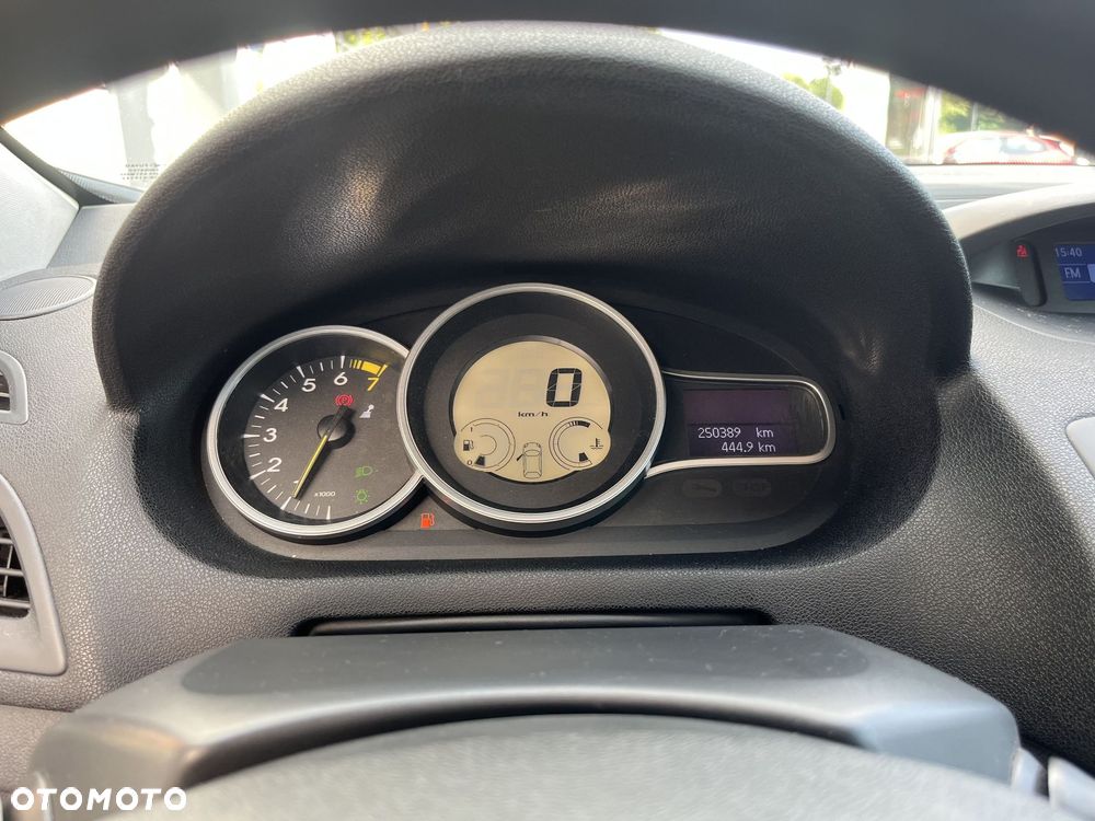 Renault Megane 1.6 16V Dynamique - 14
