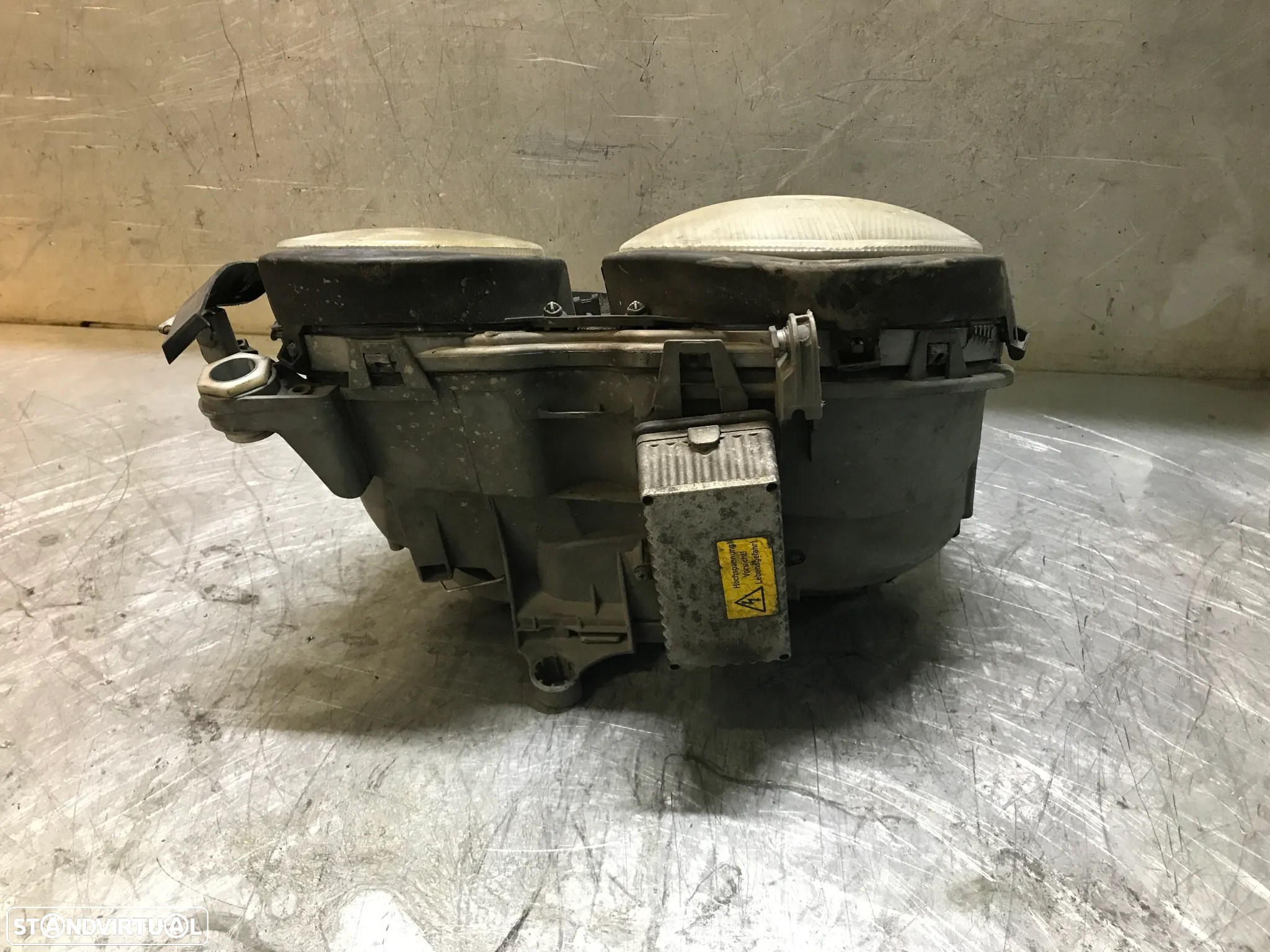 OTICA / FAROL XENON C/ BALASTRO MERCEDES W210 SERIE E E220 - ESQUERDO - 3