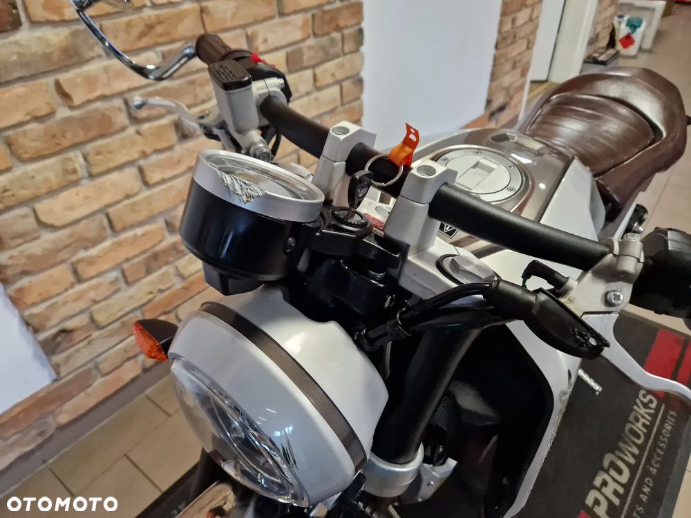 Mondial HPS 125 - 21