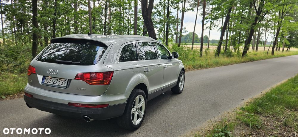 Audi Q7 - 3