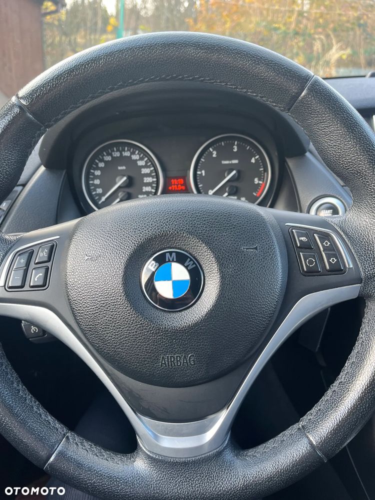 BMW X1 xDrive20d - 9