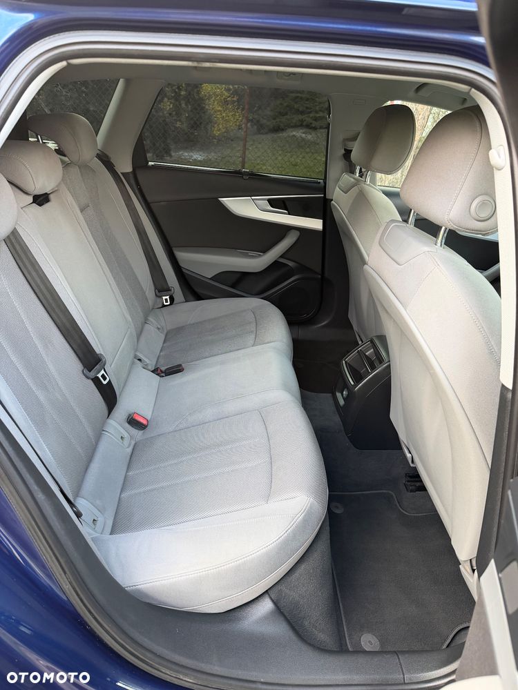 Audi A4 Avant 2.0 TDI Sport S tronic - 8