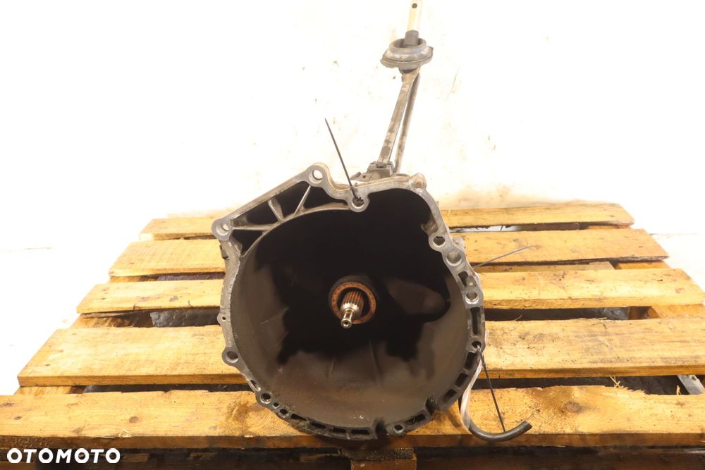 SKRZYNIA BIEGÓW 5 BIEGOWA BMW 1 E87 116I 1.6 7533513 - 1