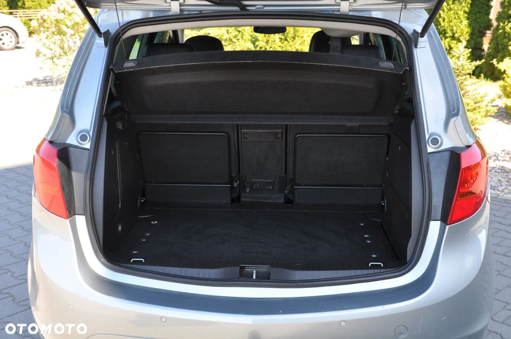 Opel Meriva 1.4 T Cosmo - 24