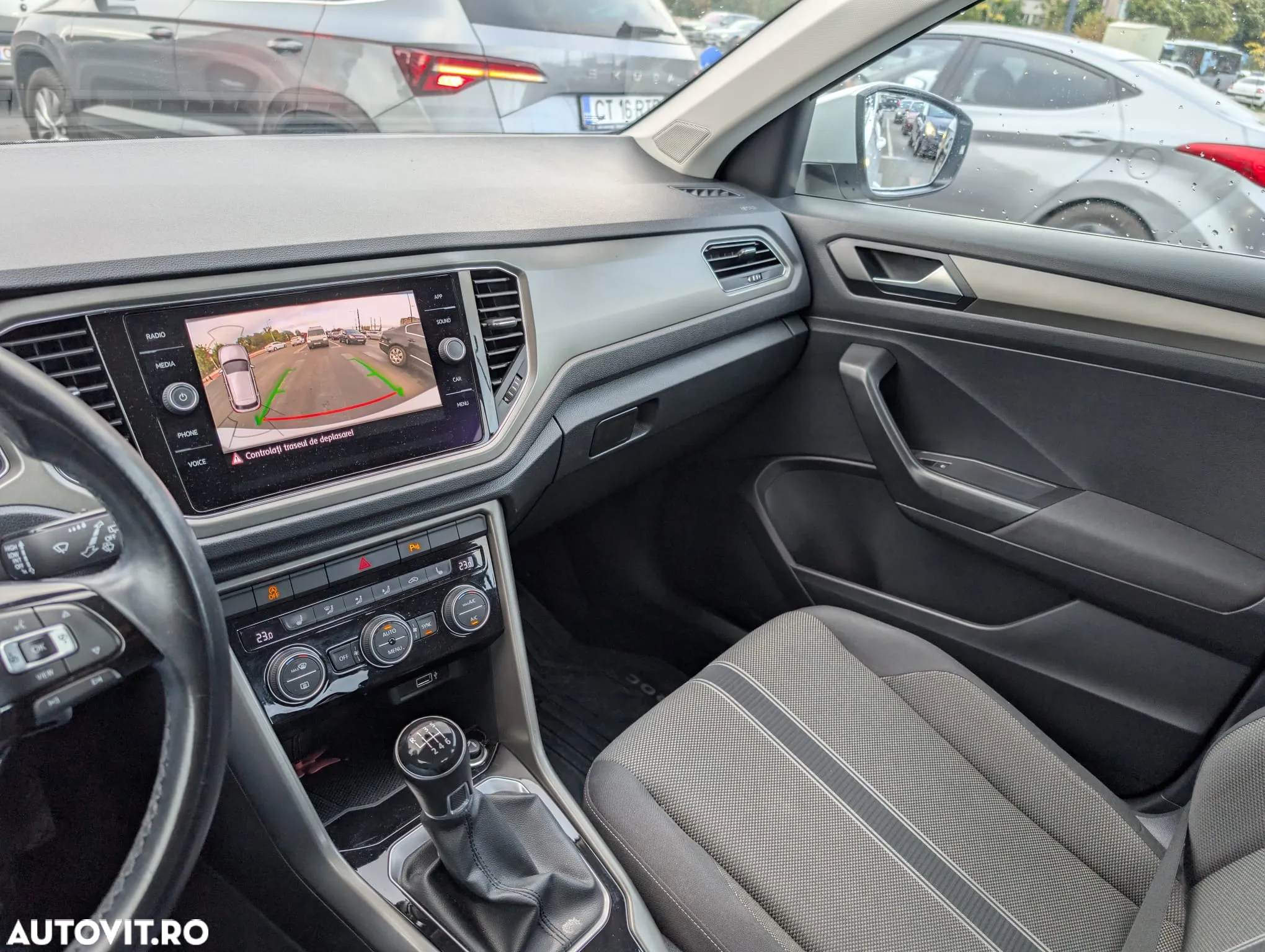 Volkswagen T-ROC 1.6 TDI Design - 5