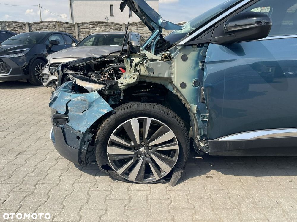 Peugeot 5008 THP 165 EAT6 Allure - 5