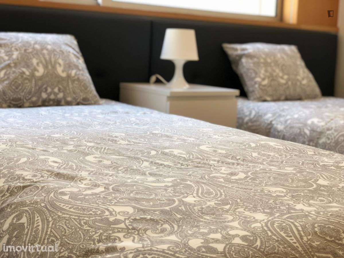 Casa com 3 quartos - localizado em Senhora da Hora Porto - Grande imagem: 4/60