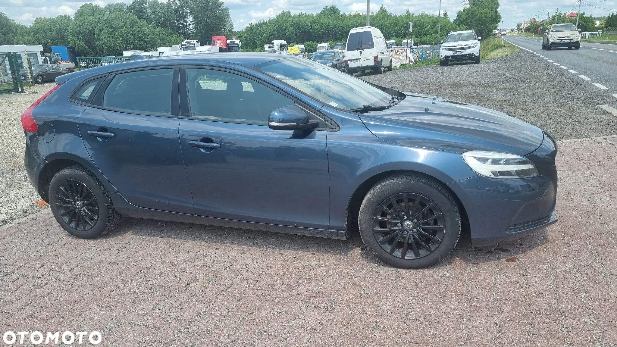 Volvo V40 D2 Kinetic - 1