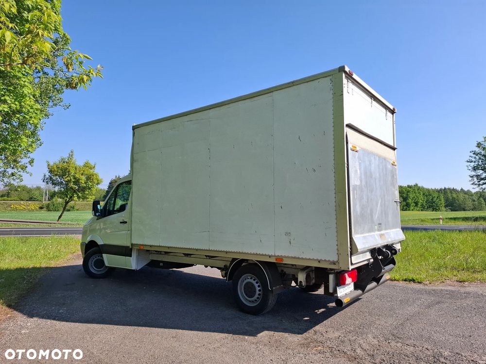 Volkswagen CRAFTER* KONTENER* WINDA 750 kg* UDT * KLIMATYZACJA * F-Vat 23% - 10