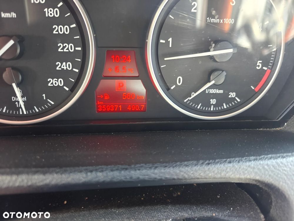 BMW X5 xDrive30d - 10