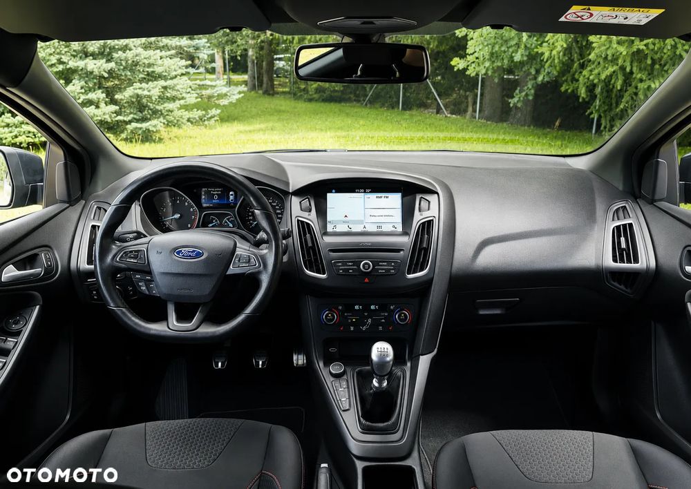 Ford Focus 1.5 EcoBoost ST-Line Black ASS - 6