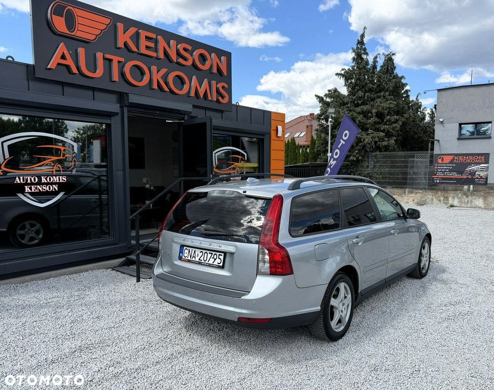Volvo V50 - 3