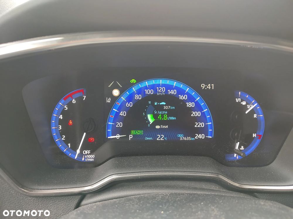 Toyota Corolla - 4