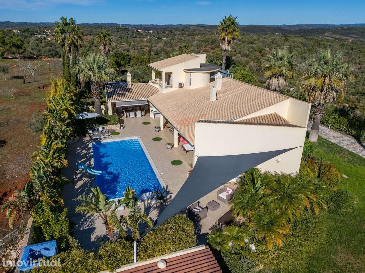 Soberba moradia no campo para venda perto de Lagos - Grande imagem: 3/47