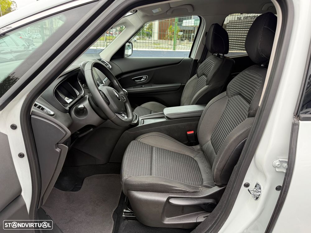 Renault Grand Scénic - 20