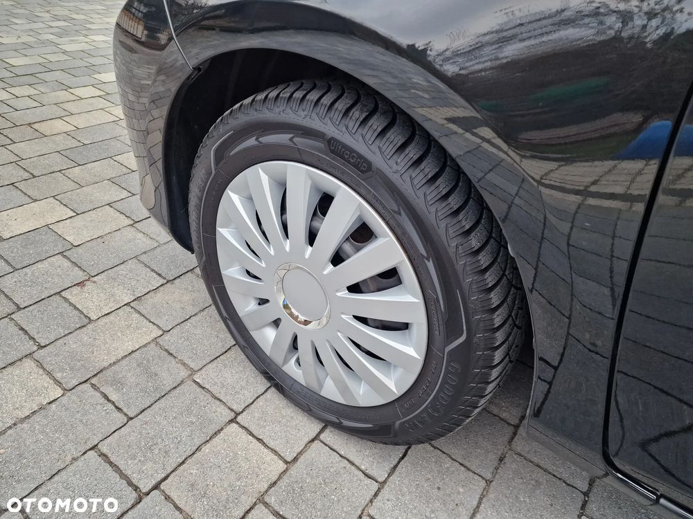 Toyota Yaris 1.33 Active - 14