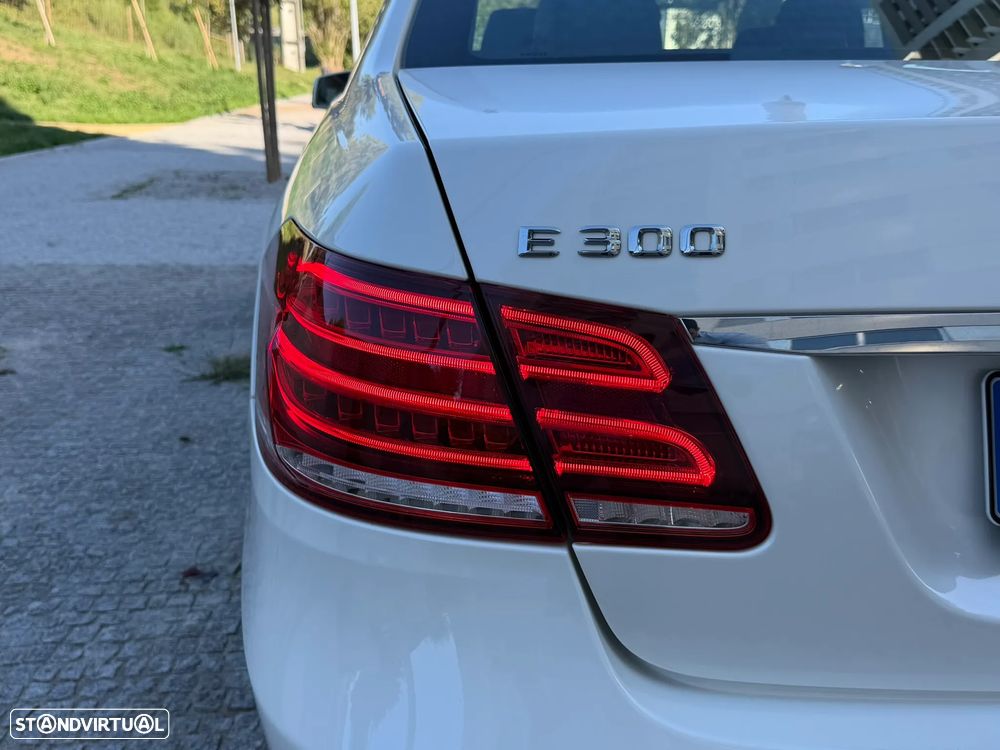 Mercedes-Benz E 300 Bluetec Hybrid Avantgarde - 31