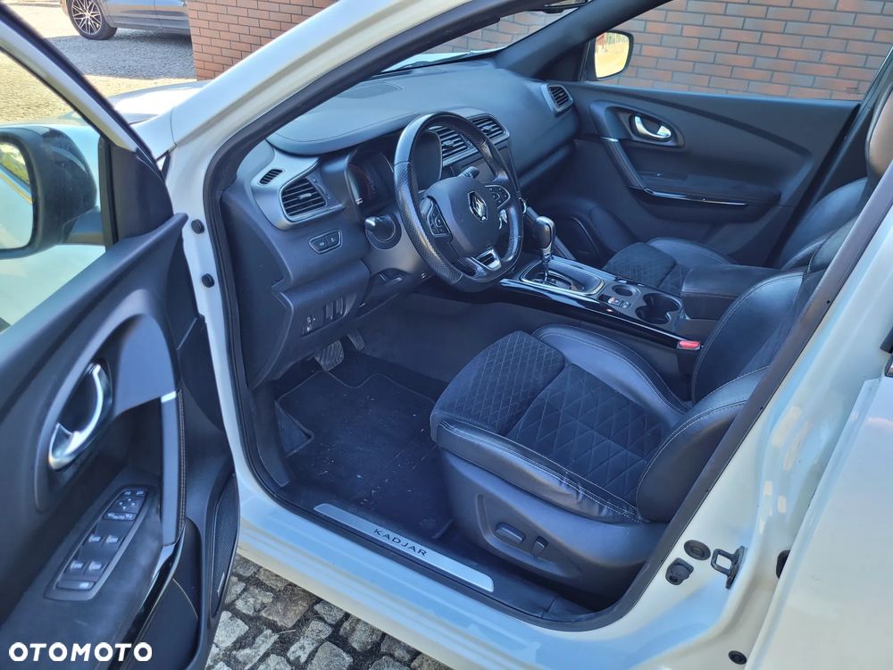 Renault Kadjar TCe 160 EDC GPF BLACK EDITION - 3