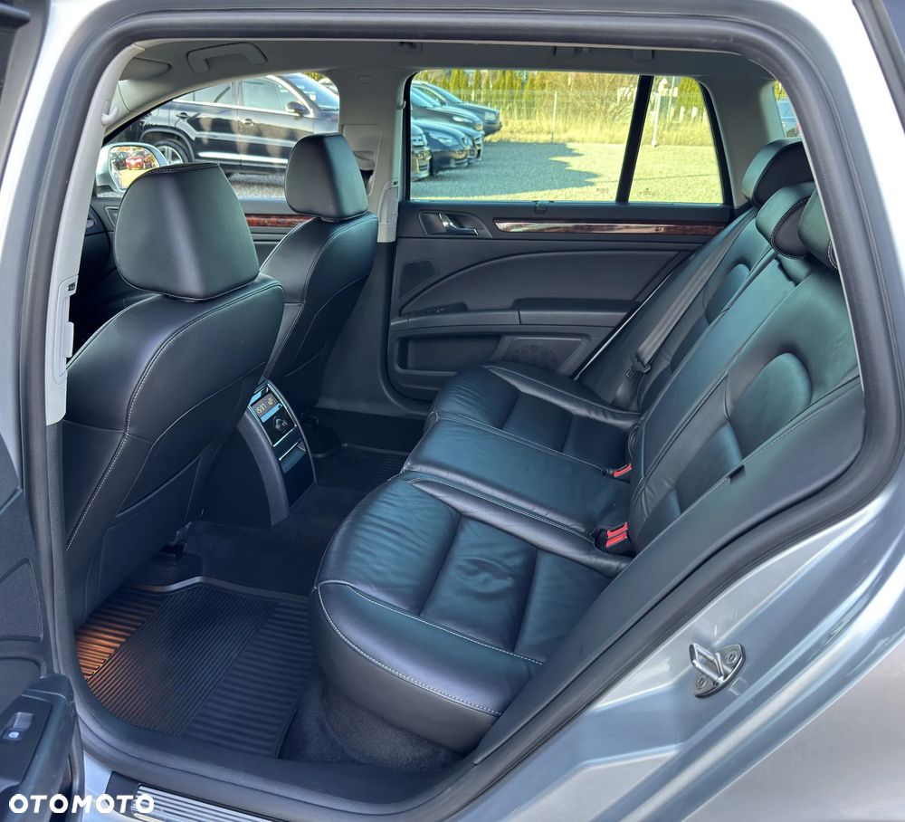 Skoda Superb 3.6 V6 4x4 DSG Elegance - 29