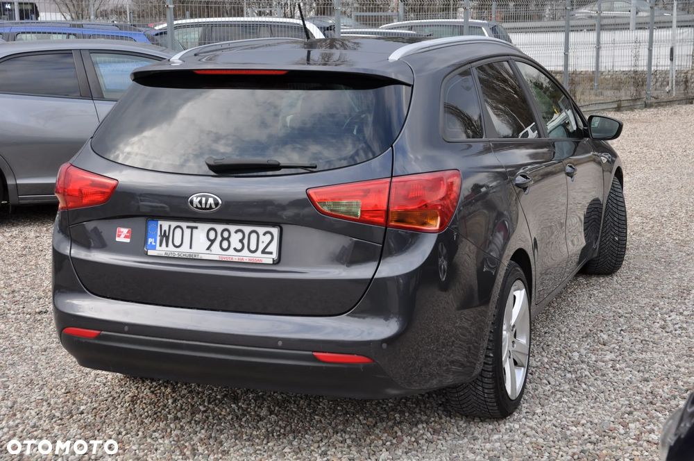 Kia Ceed 1.6 CRDi M - 3