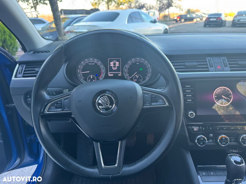 Skoda Octavia 2.0 TDI DSG Ambition - 7