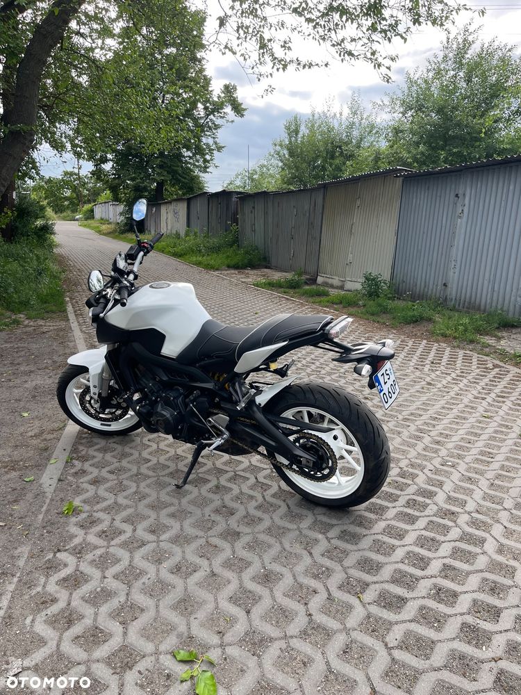 Yamaha MT - 7