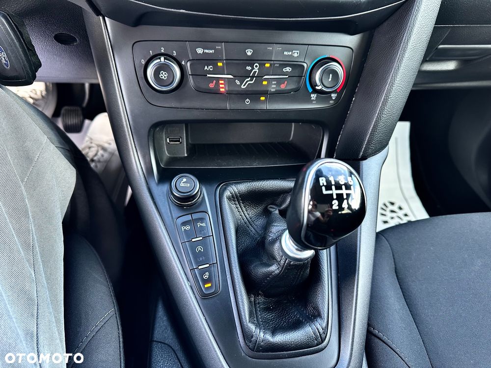 Ford Focus 1.0 EcoBoost Start-Stopp-System TITANIUM STYLE - 13