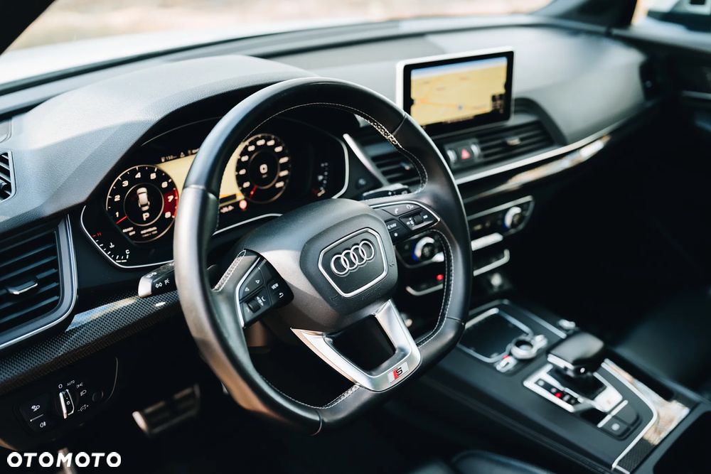 Audi SQ5 - 11