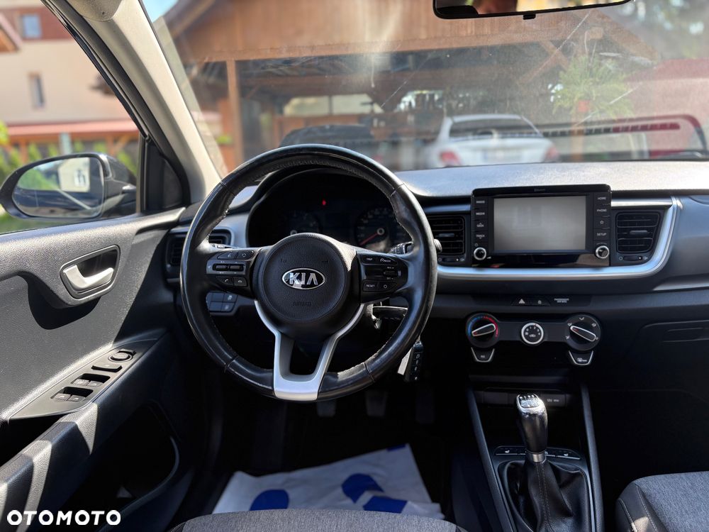 Kia Stonic - 22