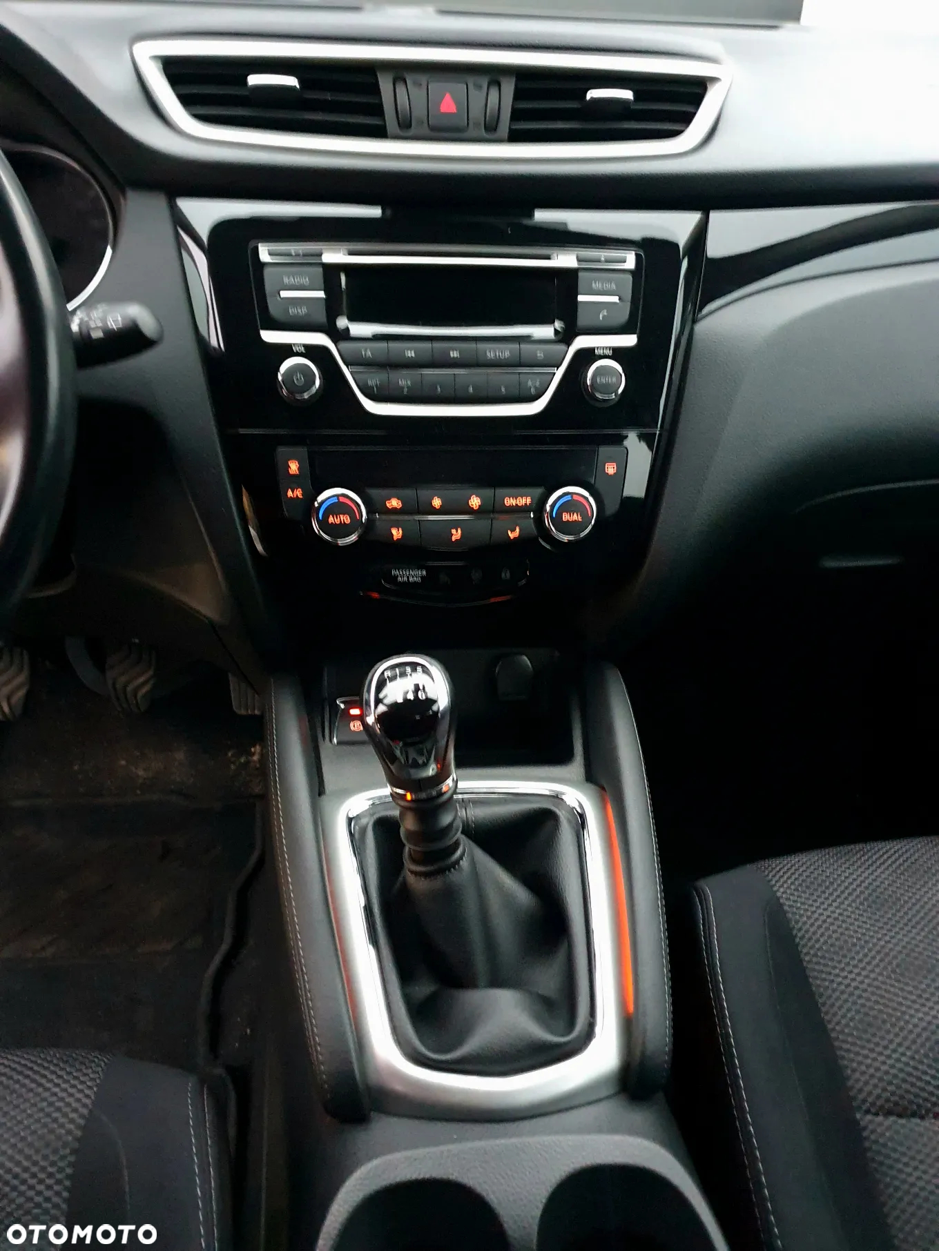 Nissan Qashqai 1.2 DIG-T Visia EU6 - 3