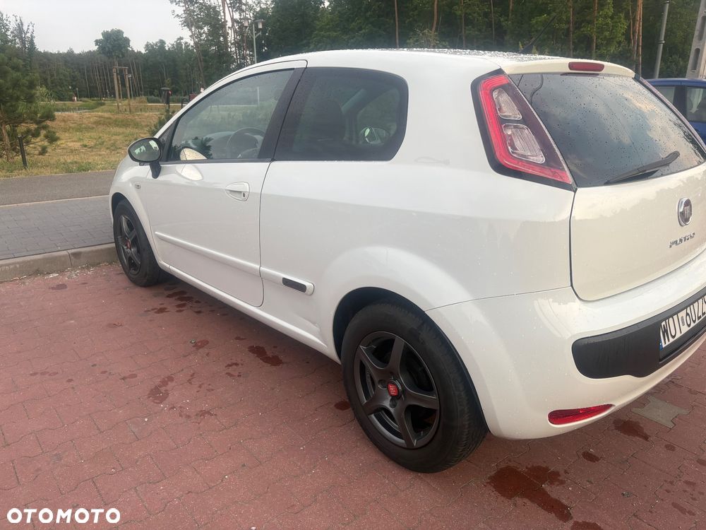 Fiat Punto Evo 1.4 16V Multiair Racing Start&Stop - 4