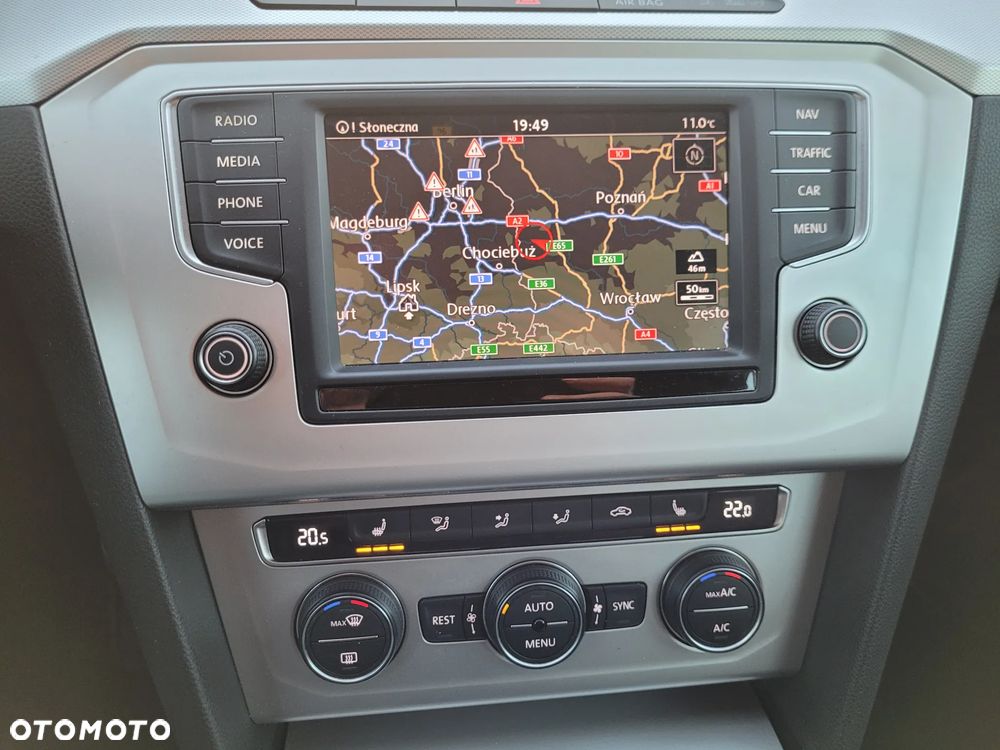 Volkswagen Passat 2.0 TDI SCR (BlueMotion Technology) Comfortline - 7