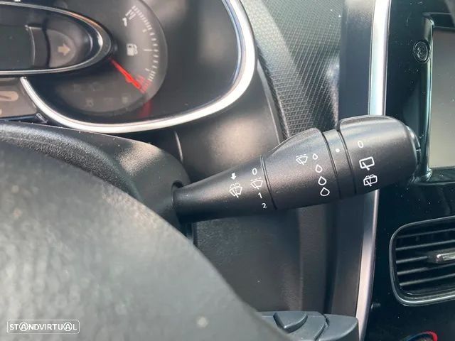 Renault Clio Sport Tourer 1.5 dCi Limited - 13