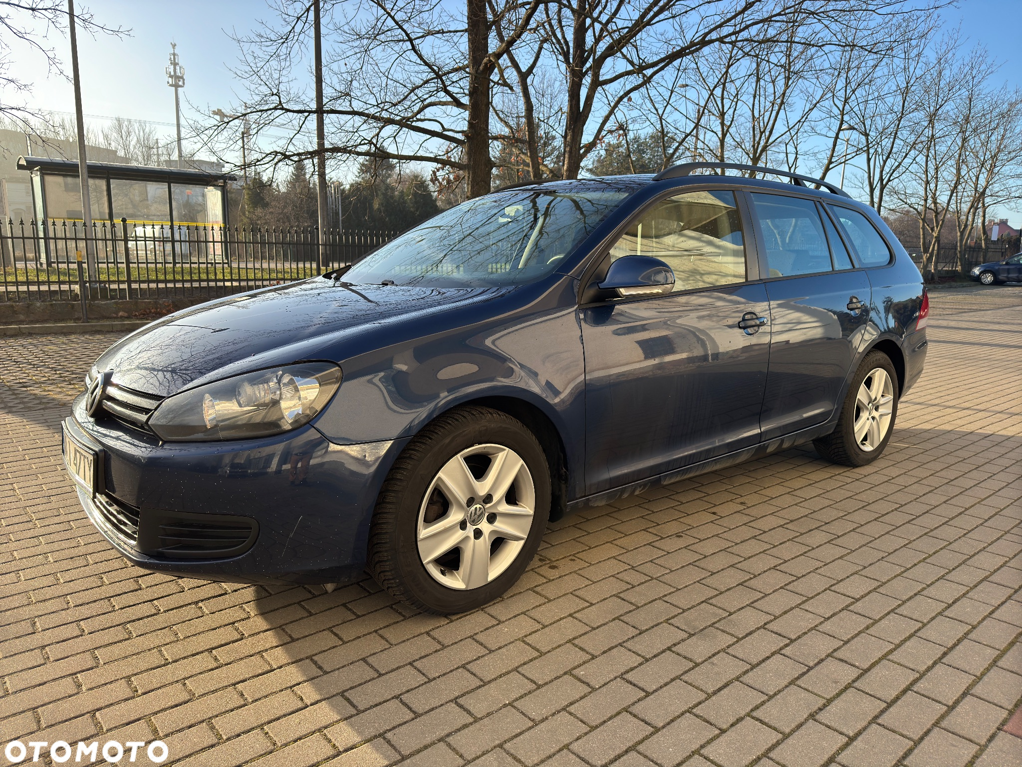 Volkswagen Golf VI 1.6 TDI Comfortline - 2
