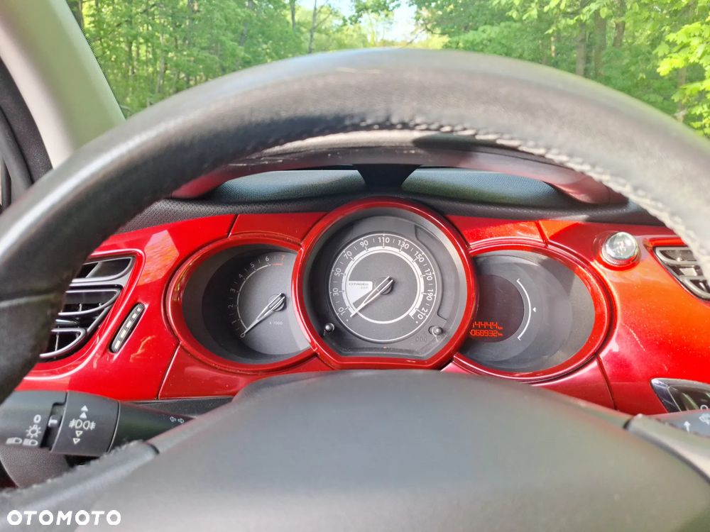 Citroën C3 Pure Tech (VTi) 82 Exclusive - 5