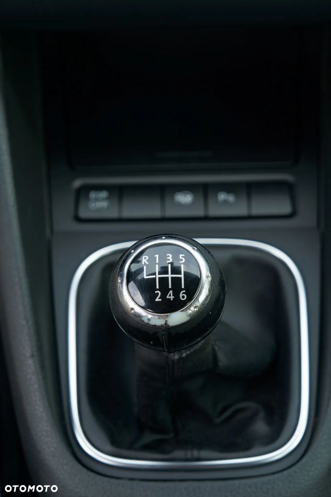 Volkswagen Golf VI 2.0 TDI GTD - 18