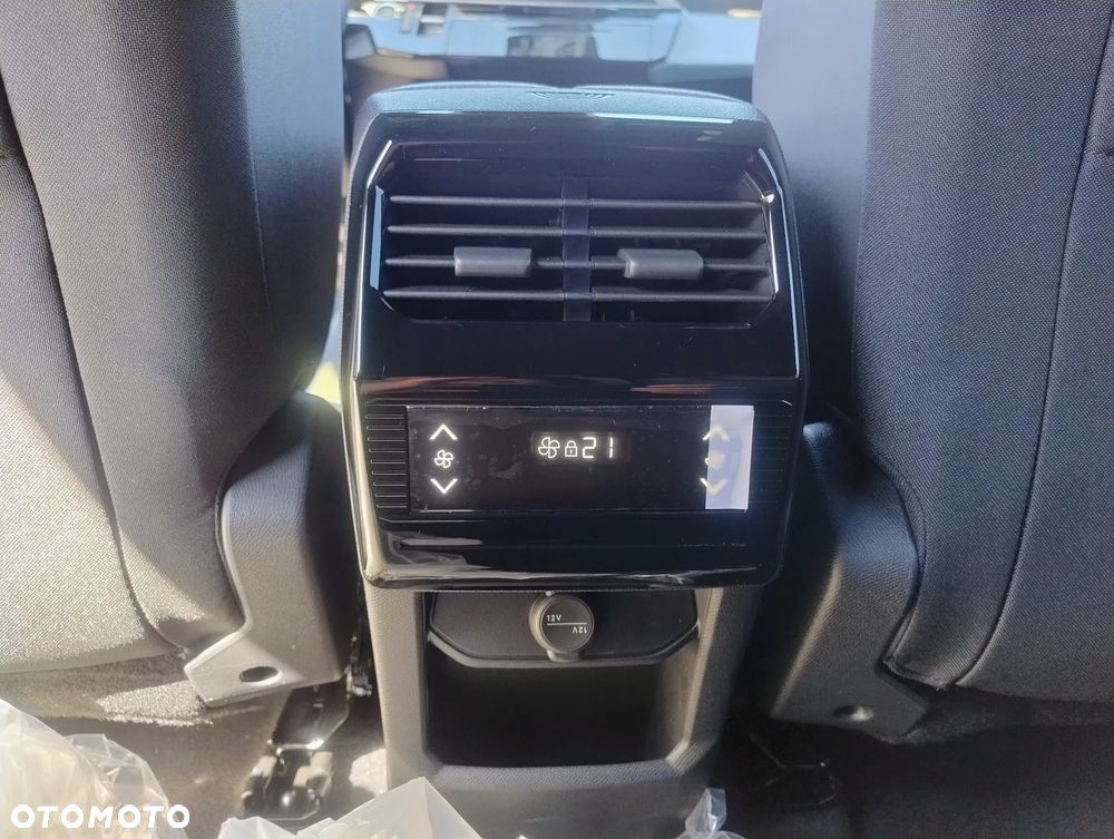 Peugeot 5008 1.2 PureTech mHEV Allure S&S e-DCS6 - 15