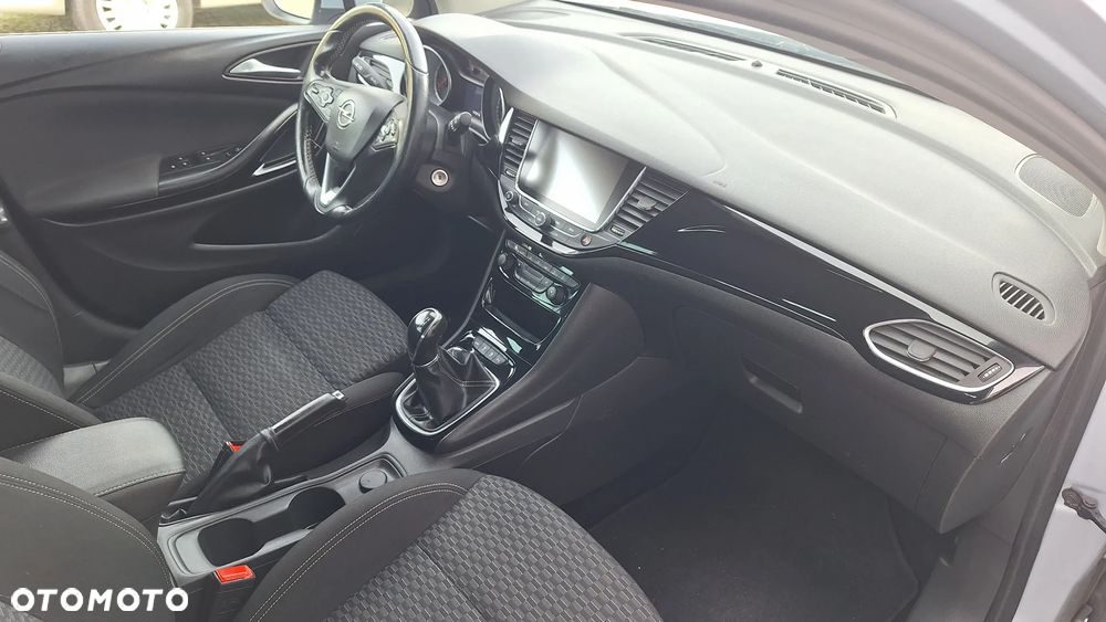 Opel Astra 1.6 BiTurbo D (CDTI) Start/Stop Dynamic - 8