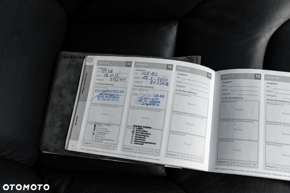 Volvo XC 70 AWD - 16