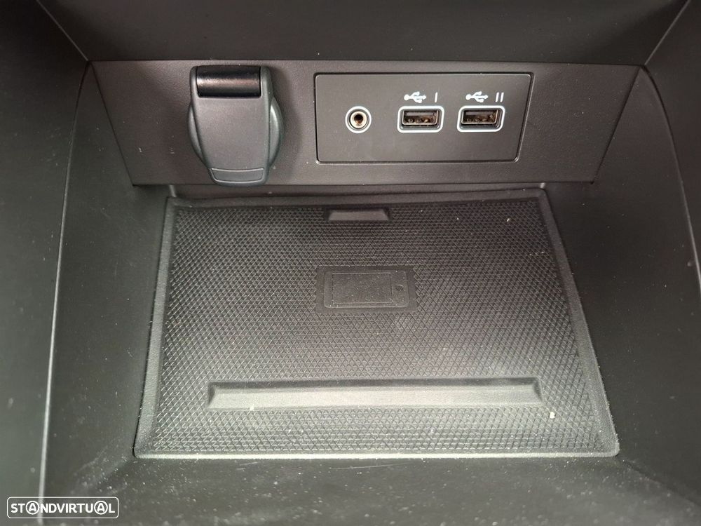 Renault Clio 1.0 TCe Techno Bi-Fuel - 20