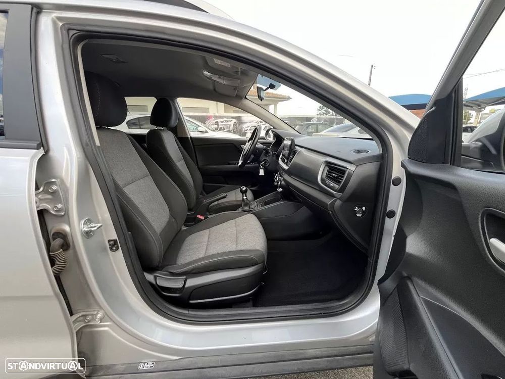 Kia Stonic 1.2 Dynamic - 25