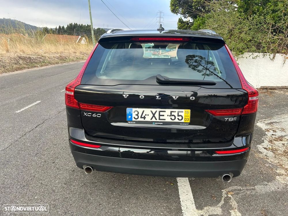 Volvo XC 60 2.0 T8 PHEV R-Design AWD - 7