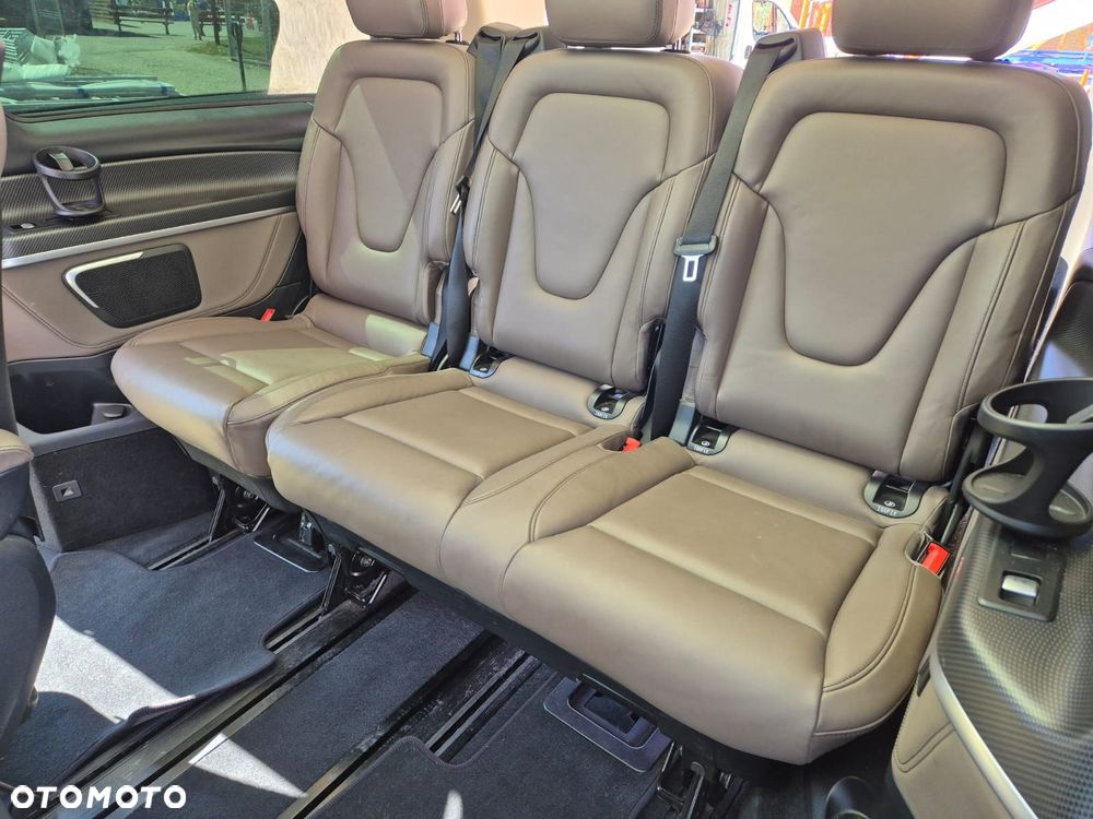 Mercedes-Benz Klasa V 300 d 4-Matic Avantgarde 9G-Tronic - 9