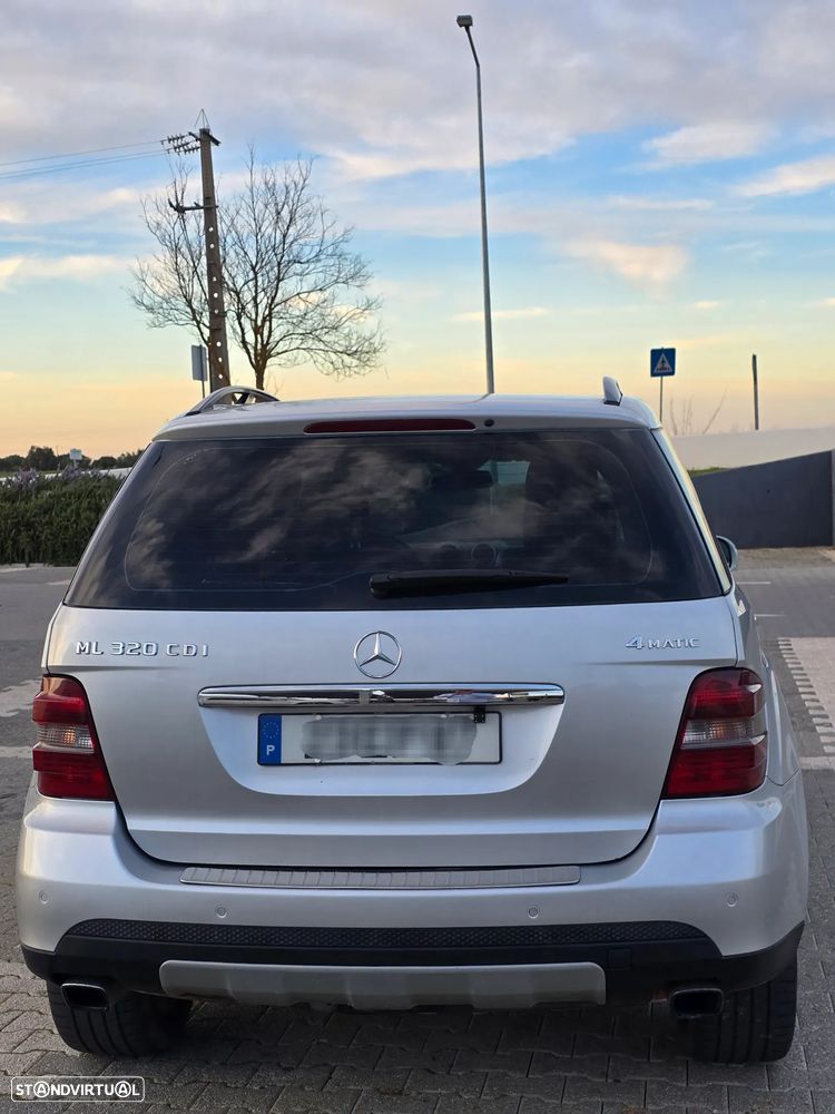 Mercedes-Benz ML 320 CDI - 6
