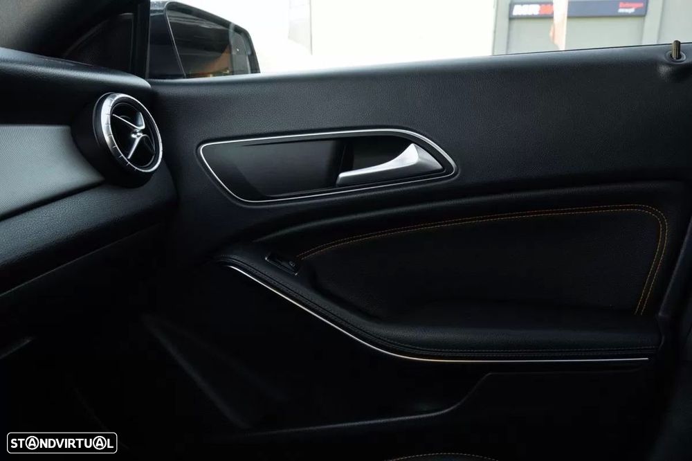 Mercedes-Benz CLA 200 - 31