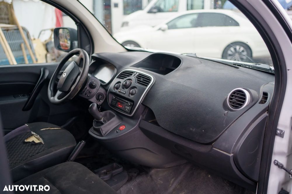 Renault KANGOO - 17